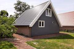 Ferienhaus - Vakantiehuis DJEZ - Ferienunterkunft in Tuitjenhorn (4 Personen)