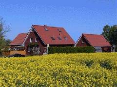 Ferienhaus, Ferienwohnung - Haus am Feld