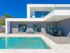 Ferienhaus, Exklusive Unterkunft - Ferienhaus, Villa Ella Premantura
