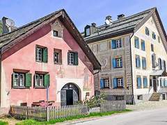 Ferienwohnung - Ferienwohnung Chesa Rossa