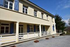 Ferienhaus - Apt 6 pers piscine - Ferienunterkunft in Cuzy (6 Personen)