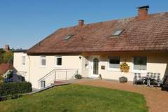 Ferienwohnung - Hansmann - Ferienunterkunft in Polle (4 Personen)