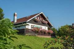 Ferienhaus - Thüringer Ferienhäuschen - Ferienunterkunft in Altenfeld (4 Personen)