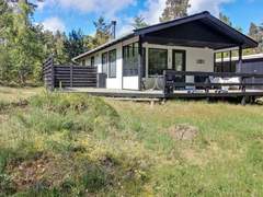 Ferienhaus - Ferienhaus Eeske - 800m from the sea