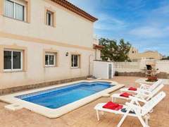 Ferienhaus, Exklusive Unterkunft - Ferienhaus, Villa Villa Resus