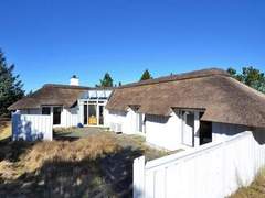Ferienhaus - Ferienhaus Roulf - 1.1km from the sea