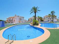 Ferienhaus - Ferienhaus Residencial Puerta de Calpe