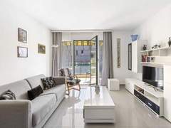 Ferienwohnung - Ferienwohnung Robinia-City