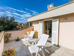 Ferienwohnung - Ferienwohnung Mansarda