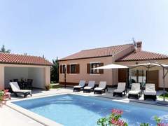 Ferienhaus - Ferienhaus Dori