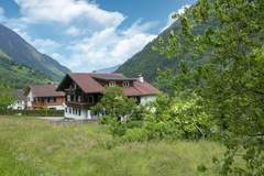 Ferienhaus - Haus Lukan Groß - Ferienunterkunft in St. Gallenkirch (18 Personen)