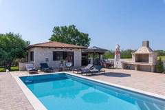 Ferienhaus, Exklusive Unterkunft - Casa Claudia - Ferienunterkunft in Novigrad (4 Personen)