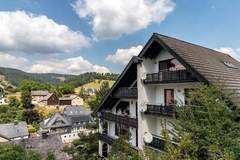 Ferienwohnung - Apartment Bergsicht - Appartement in Willingen (5 Personen)