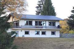 Ferienhaus - Naturhaus - Ferienunterkunft in Willingen (12 Personen)