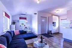 Ferienwohnung - Apartment ALAN Sibenik - Bilice A6-4 - Ferienunterkunft in Sibenik (4 Personen)