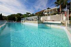 Ferienwohnung - Ferienanlage Villa Giada Imperia - Type Twin Room Apt Ginestra B5 - Ferienunterkunft in Imperia (5 Personen)