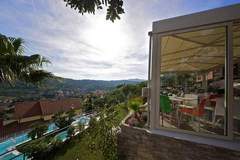Ferienwohnung - Ferienanlage Villa Giada Imperia - Type Trilocale Plus Rosa TR2 / C6 plus - Ferienunterkunft in Imperia (6 Personen)