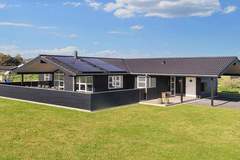 Ferienhaus - Ferienunterkunft in Løkken (10 Personen)