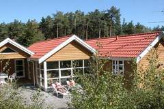 Ferienhaus - Ferienunterkunft in Aakirkeby (10 Personen)
