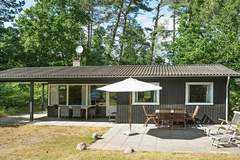 Ferienhaus - Ferienunterkunft in Aakirkeby (4 Personen)