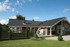 Ferienhaus - Ferienunterkunft in Væggerløse (8 Personen)