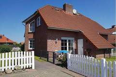 Ferienhaus - Doppelhaushälfte Friesenglück Neßmersiel - Ferienunterkunft in Neßmersiel (4 Personen)