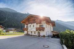 Ferienwohnung - Ferienhaus Milders 5 - Ferienunterkunft in Neustift (4 Personen)