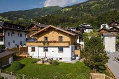 Ferienhaus - Ferienhaus Marienbergl - 8 Personen - Ferienunterkunft in Fügen (8 Personen)