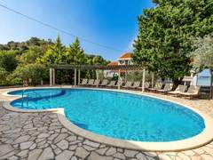Ferienhaus - Ferienhaus Lucija