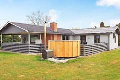 Ferienhaus - Ferienunterkunft in Otterup (8 Personen)
