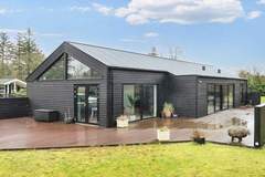 Ferienhaus - Ferienunterkunft in Hals (6 Personen)