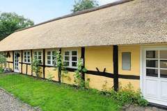 Ferienhaus - Ferienunterkunft in Asaa (4 Personen)