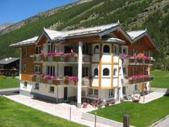 Ferienwohnung - Ferienwohnung Haus Alpenstern, Wohnung Aelpi