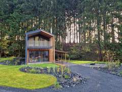 Ferienhaus - Ferienhaus, Chalet Luxe Timber Lodge & Pet Retreat
