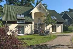 Ferienwohnung - EG Rechts Haus 4 Nr 10 - Ferienunterkunft in Trassenheide (4 Personen)