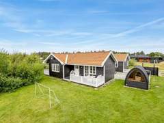 Ferienhaus - Ferienhaus Torhild - 700m from the sea