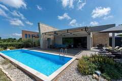 Ferienhaus, Exklusive Unterkunft - Villa Leandra - Ferienunterkunft in Novigrad (6 Personen)