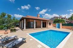 Ferienhaus - Villa Bellavista - Ferienunterkunft in Buje (5 Personen)