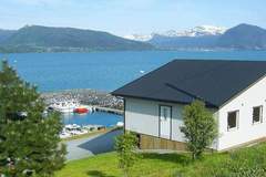 Ferienhaus - Ferienunterkunft in Lauvstad (4 Personen)
