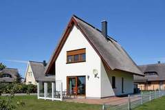 Ferienhaus - Ferienhaus Poseidon Vieregge - Am Breetzer Bodden 14 A - Ferienunterkunft in Vieregge (4 Personen)