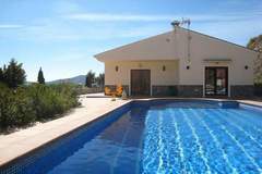 Ferienhaus - Villa Ilusión II - Ferienunterkunft in Sayalonga (6 Personen)
