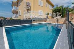 Ferienwohnung - Apartment Verica - Ferienunterkunft in Trogir (4 Personen)