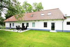 Ferienhaus - Reihenhaus Rotkehlchen - Ferienunterkunft in Lohmen (6 Personen)
