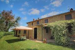 Bauernhof - Villa Boschetto - Ferienunterkunft in Proceno (18 Personen)