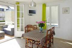 Ferienwohnung - Holiday flat Bisquine Arromanches-les-Bains - Appartement in Arromanches-les-Bains (4 Personen)