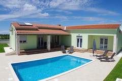Ferienhaus, Exklusive Unterkunft - Cali - Ferienunterkunft in Svetvincenat (6 Personen)