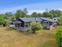 Ferienhaus - Ferienhaus Holmwith - 200m from the sea in Lolland, Falster and Mon
