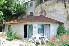 Ferienhaus - Maison troglodyte - La Tour - Ferienunterkunft in Fverolles (4 Personen)