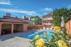 Ferienhaus - Villa Sucur - Ferienunterkunft in Imotski (12 Personen)