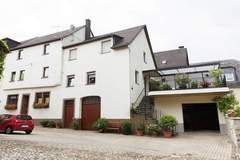 Ferienwohnung - Weingut Hausmann - Ferienunterkunft in Ernst (4 Personen)